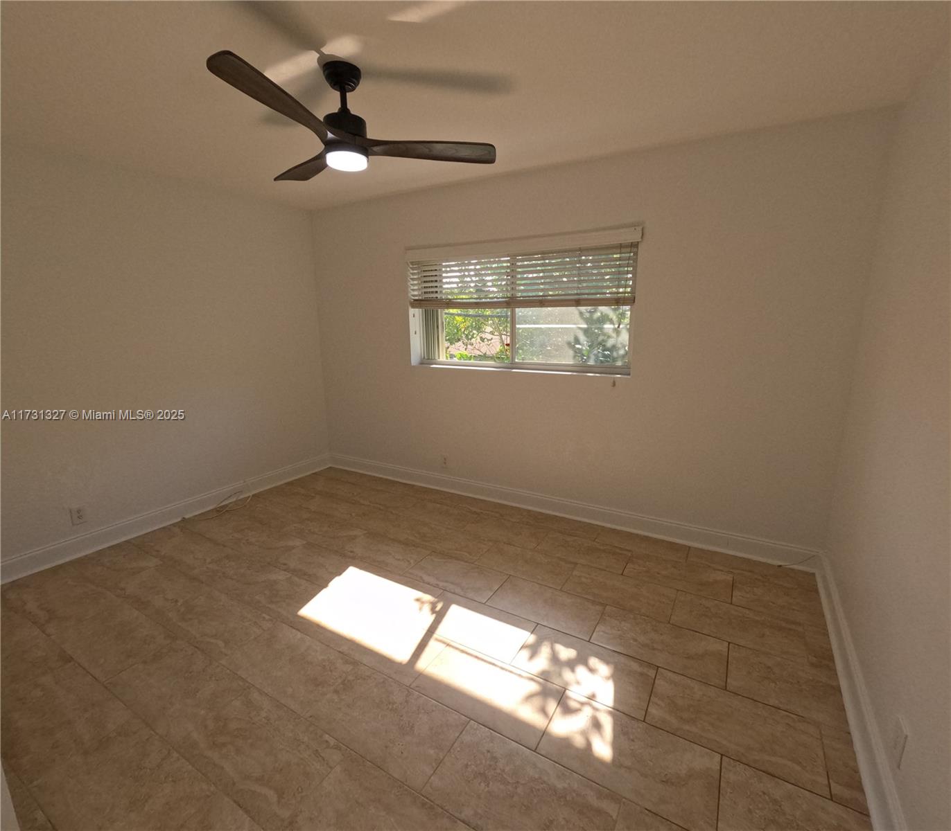 1423 Holly Heights Dr 15 Property Photo 16