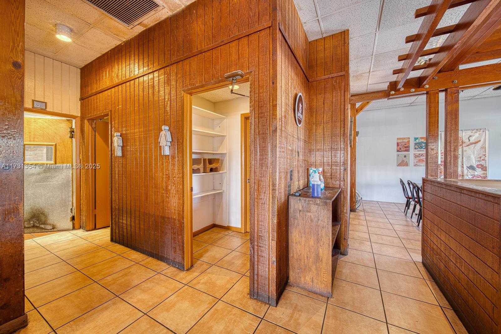 Full-service Restaurant For Sale On Plantation / Sunrise Property Photo 20