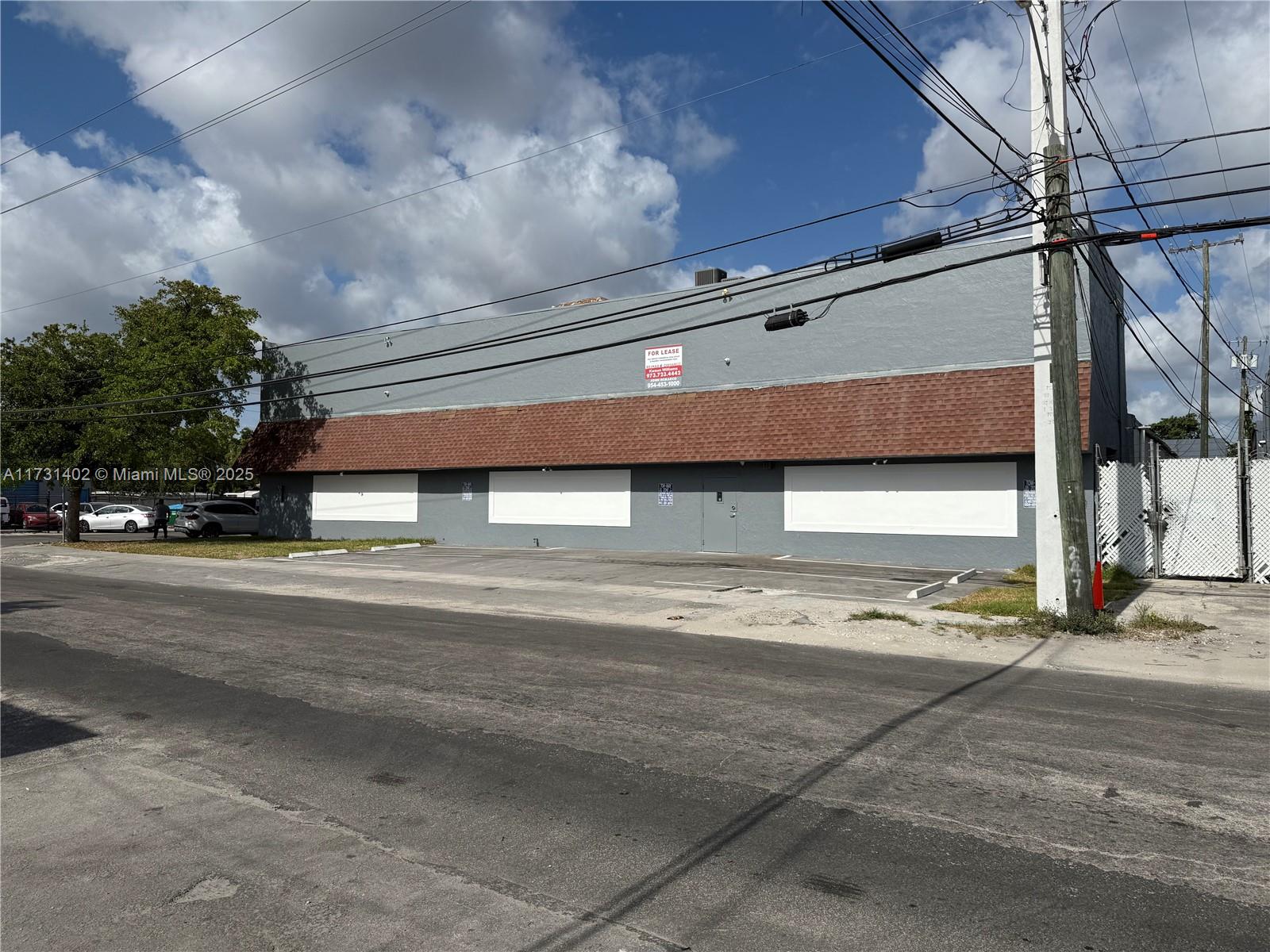 5801 Plunkett St 1&2 Property Photo 1
