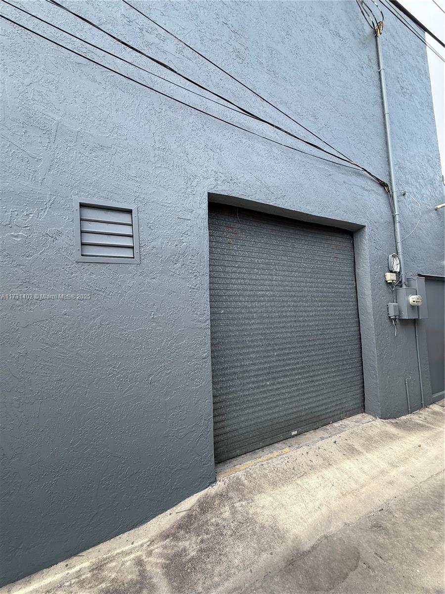 5801 Plunkett St 1&2 Property Photo 14