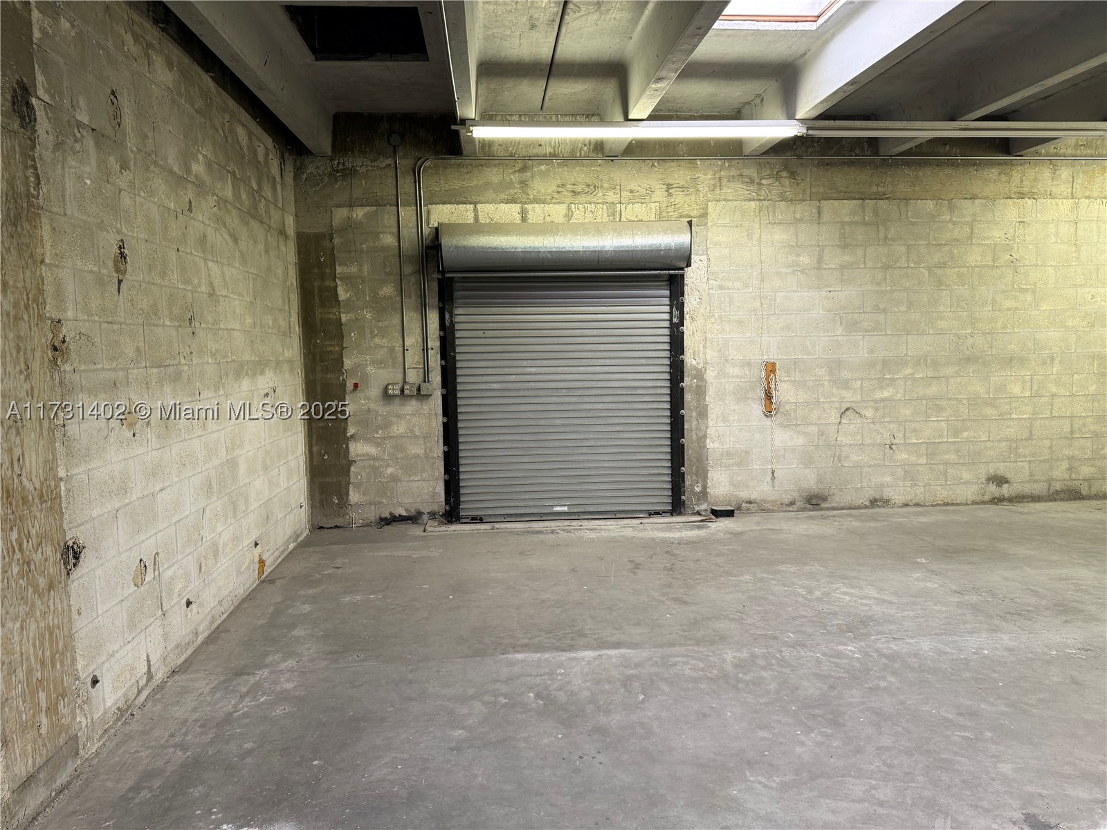 5801 Plunkett St 2 Property Photo 16