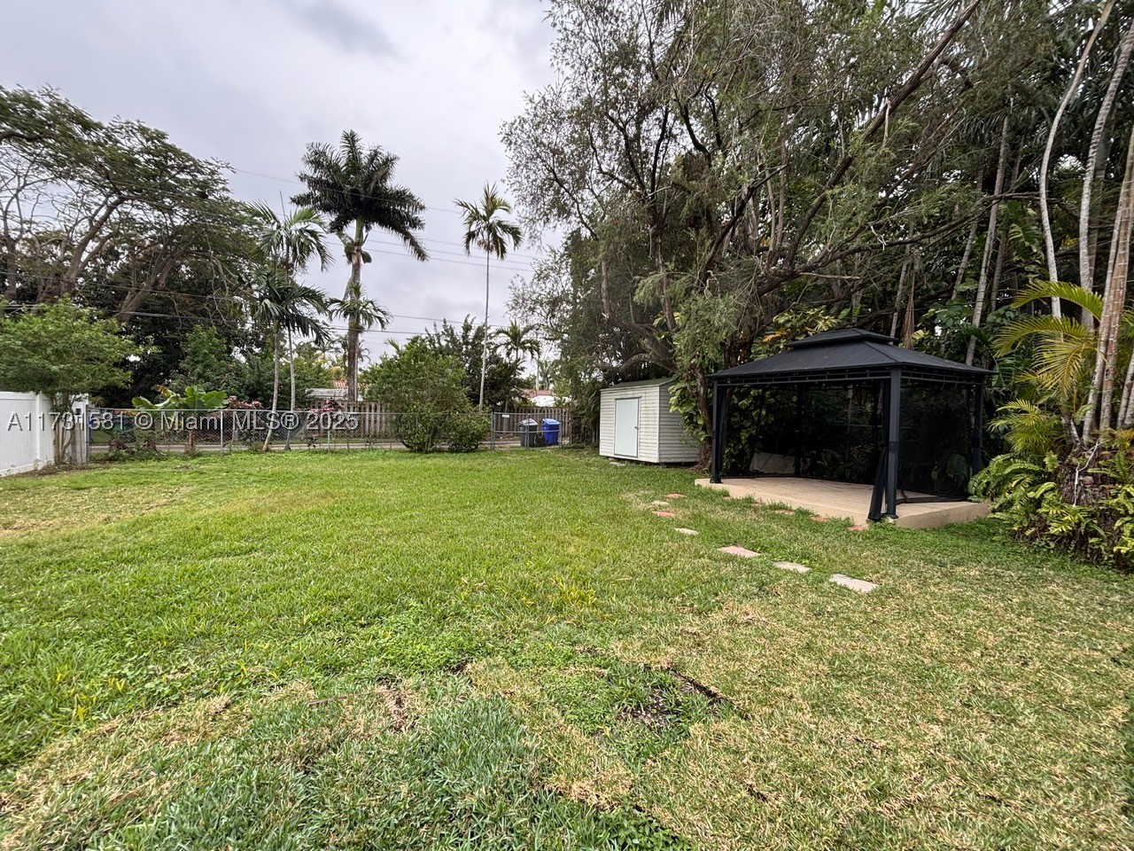 1426 Arthur St Property Photo 15
