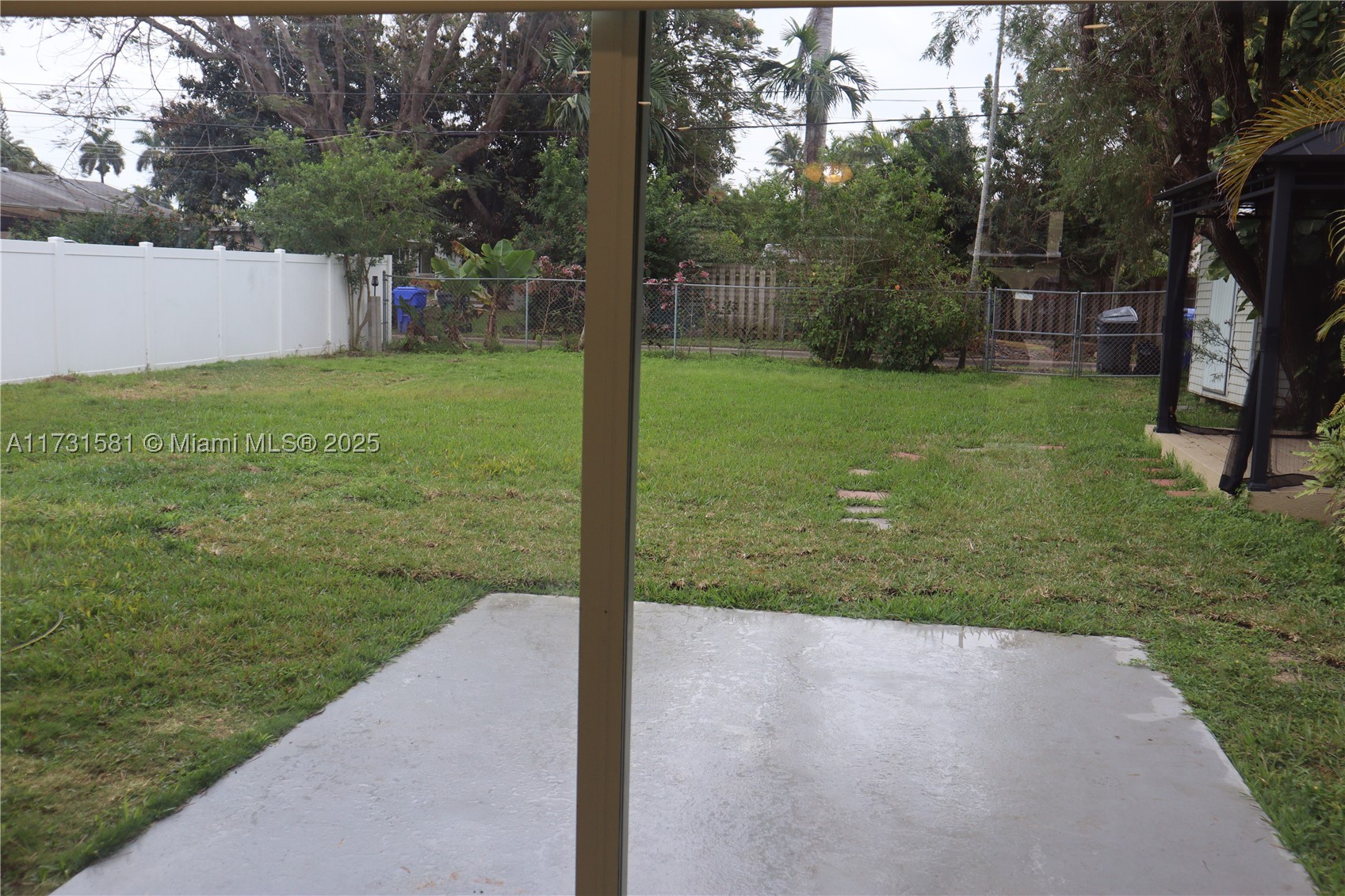1426 Arthur St Property Photo 20