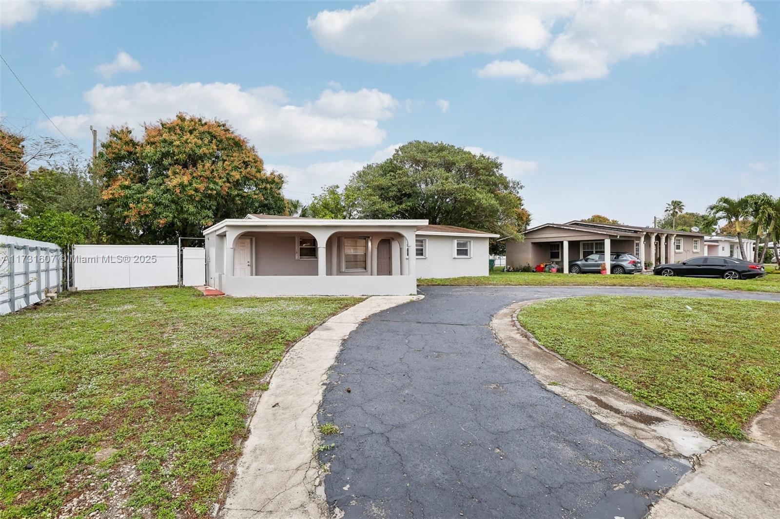 3851 Nw 172nd Ter Property Photo