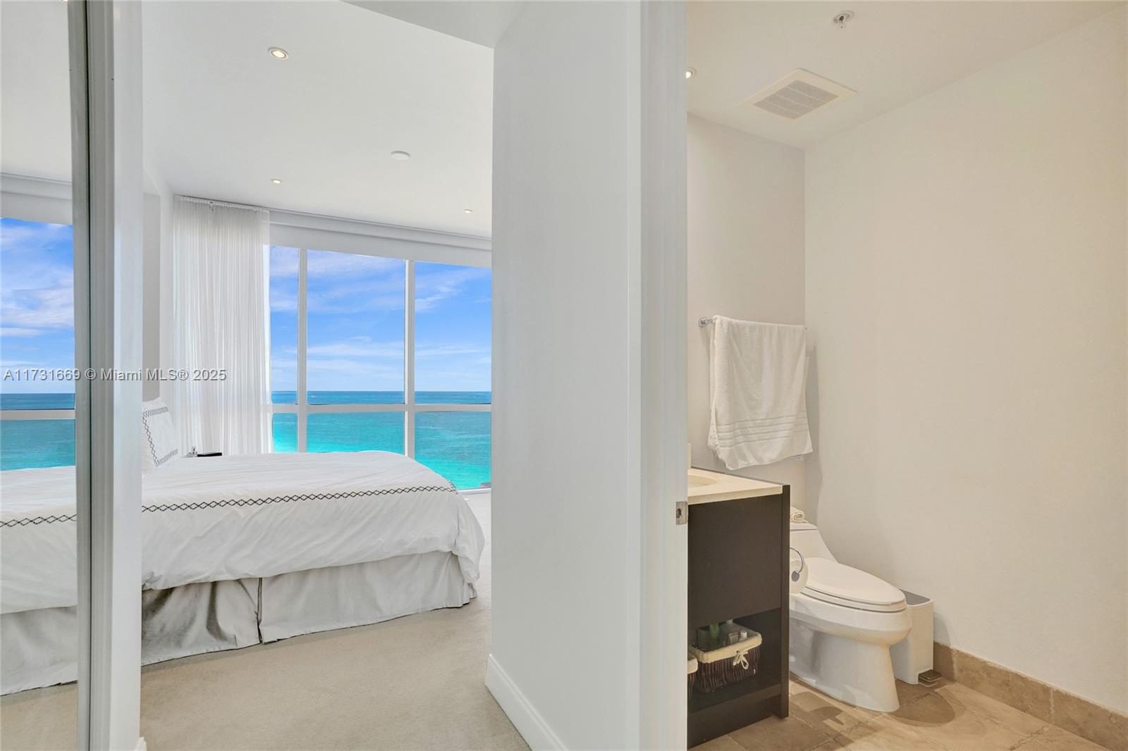 18201 Collins Ave 3804 Property Photo 21