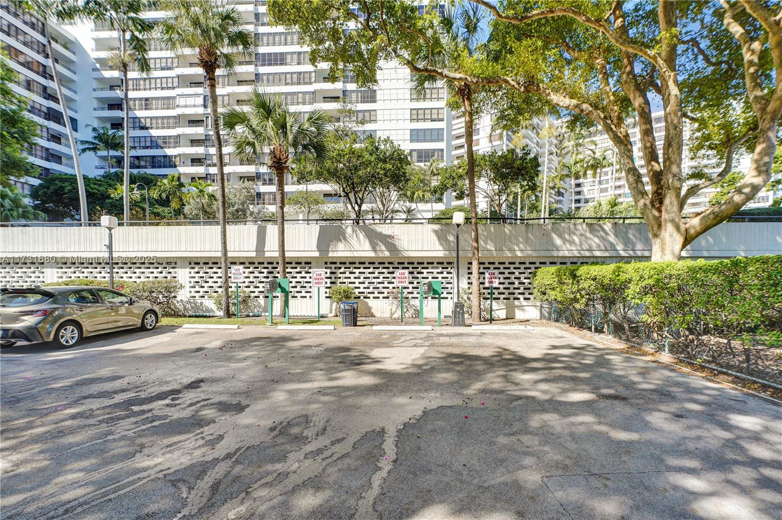 2500 Parkview Dr 808 Property Photo 23