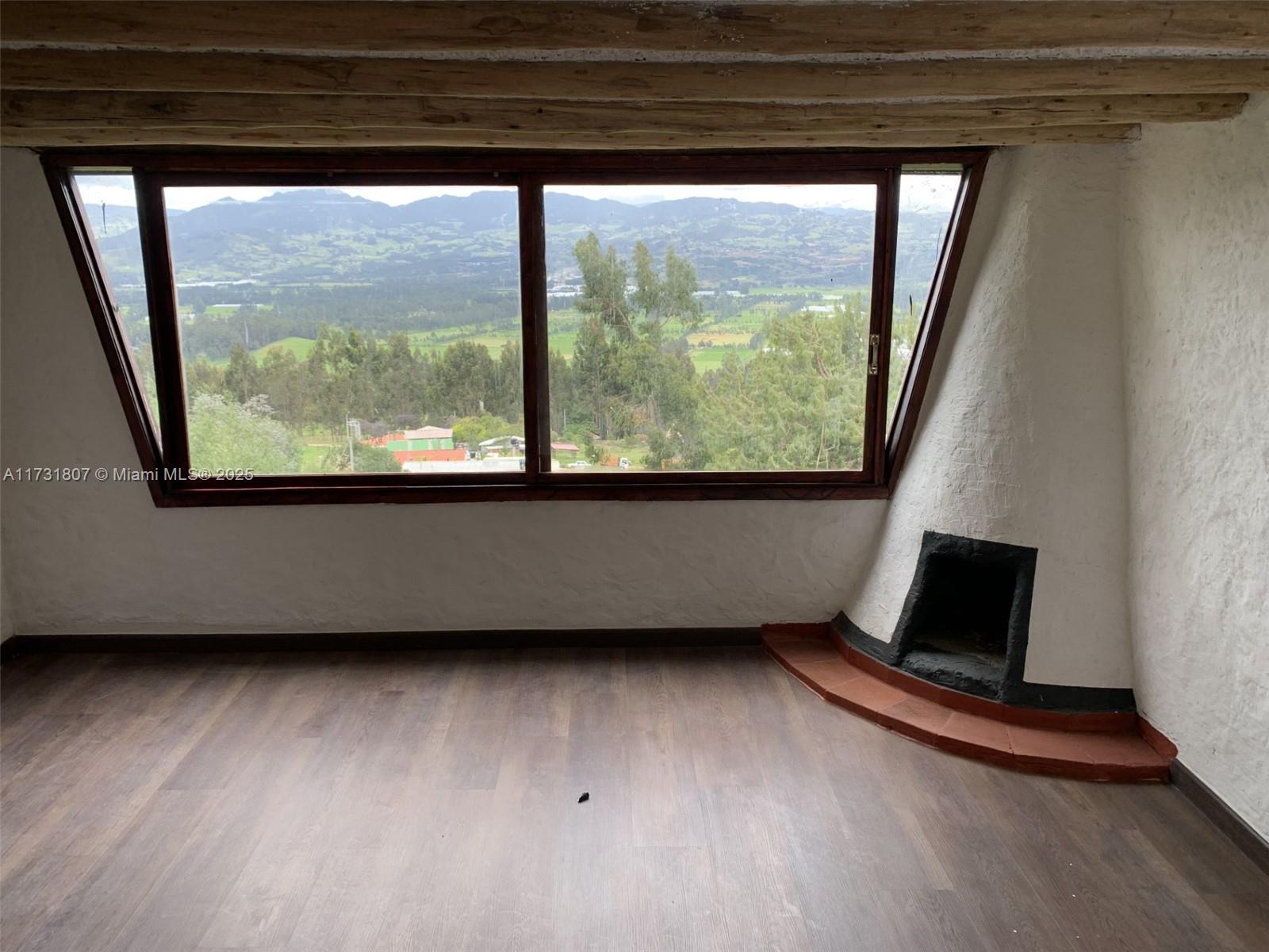 0 Nemocon / Colombia Property Photo 5