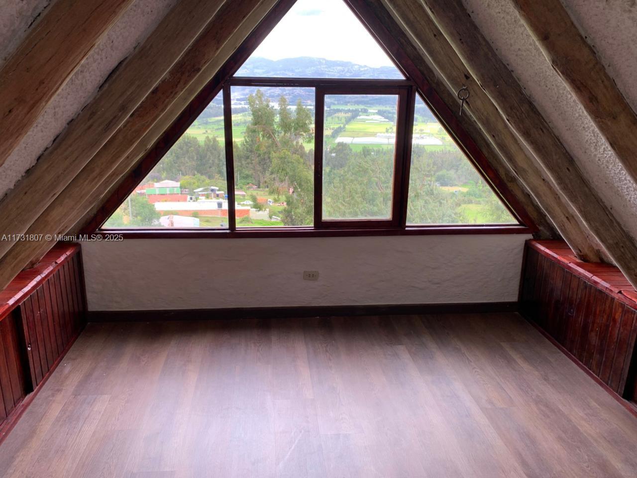 0 Nemocon / Colombia Property Photo 14