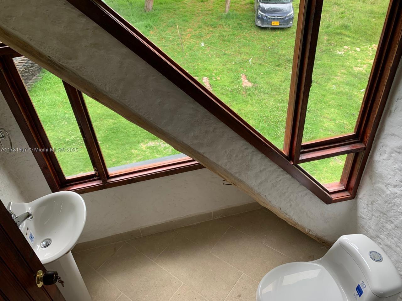 0 Nemocon / Colombia Property Photo 17
