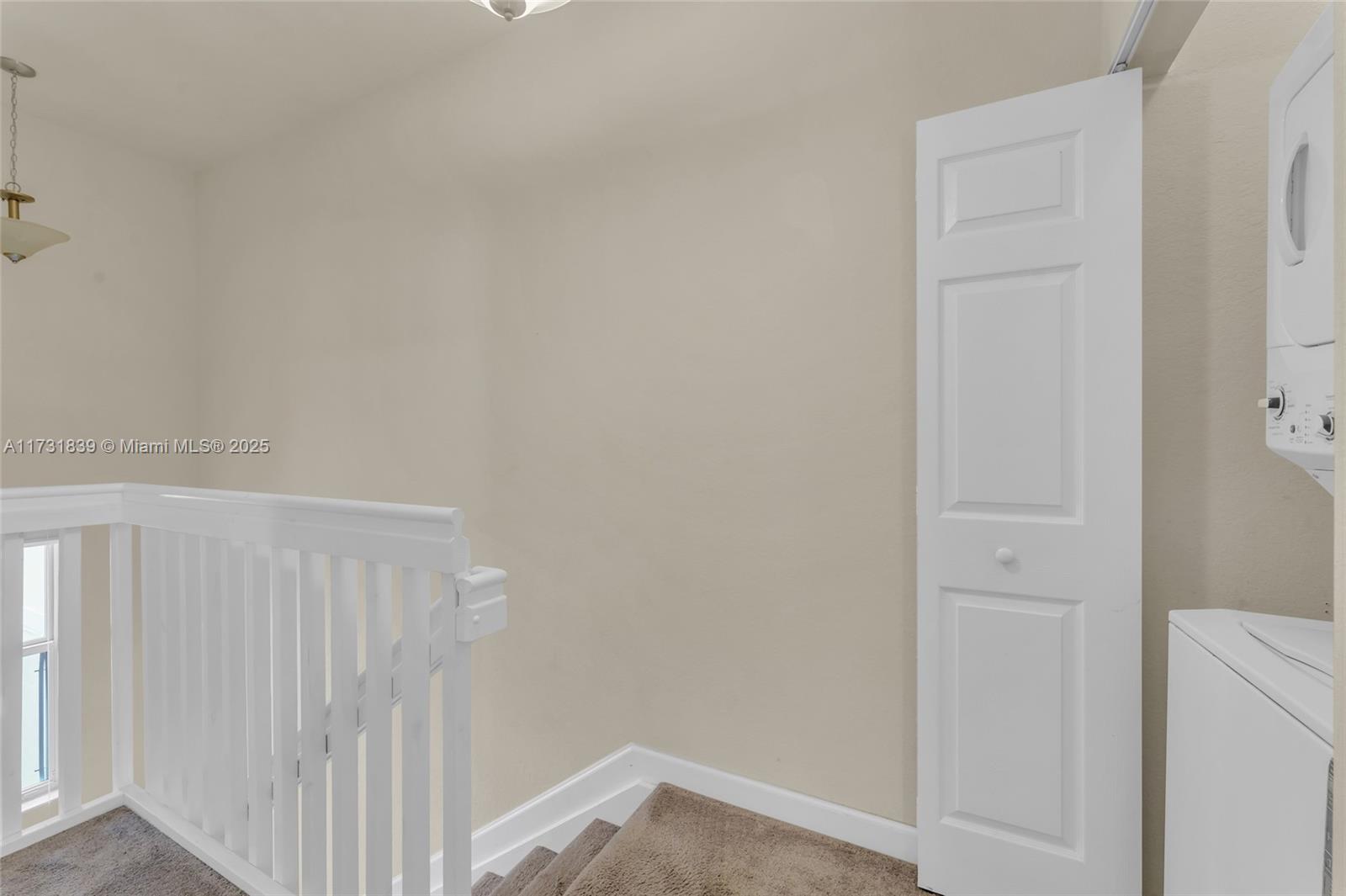 132 Se 28th Pl 9 Property Photo 19
