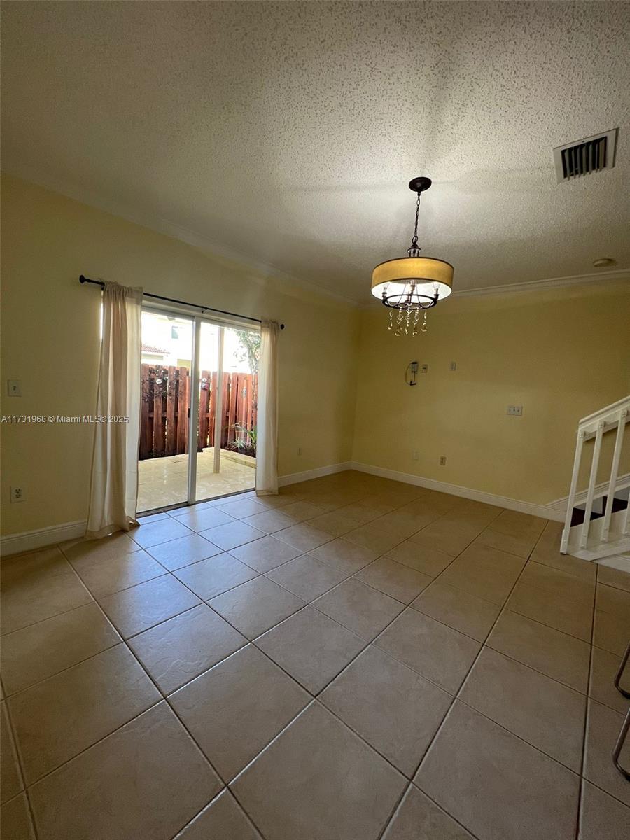 2227 Se 23rd Ter 2227 Property Photo 14