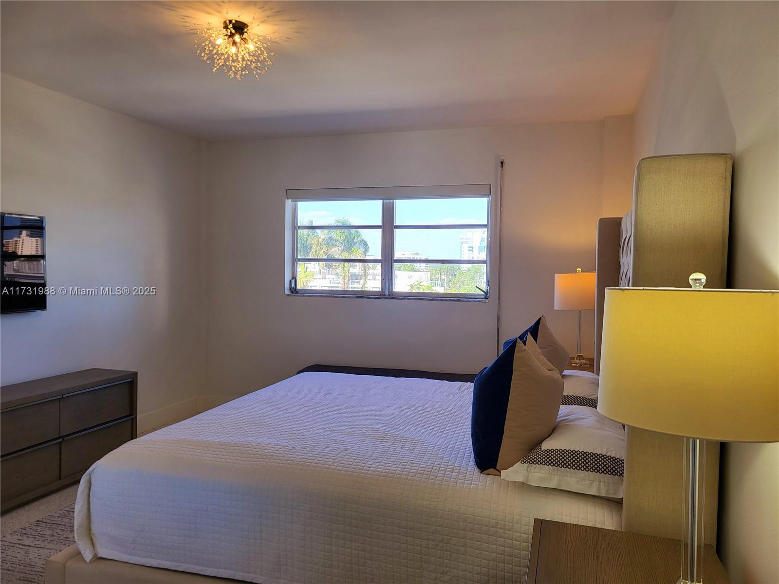 9700 E Bay Harbor Dr 506 Property Photo 16