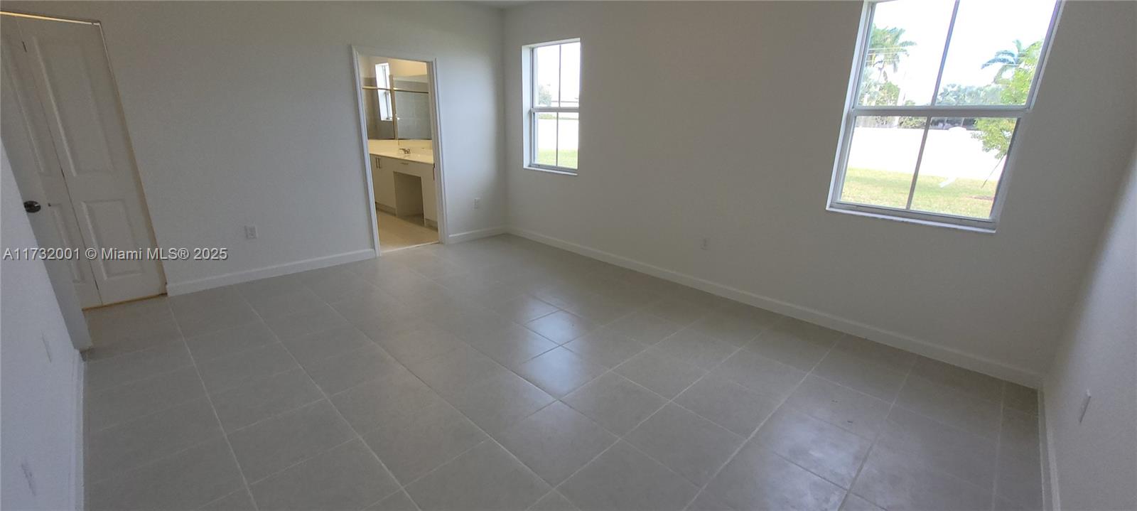 2355 Se 24 Ct 2 Property Photo 18