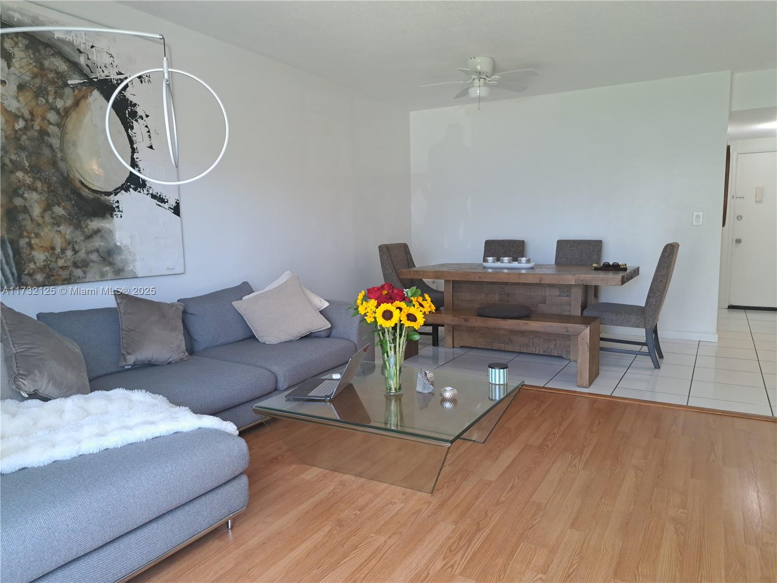 450 Golden Isles Dr 2b Property Photo 5