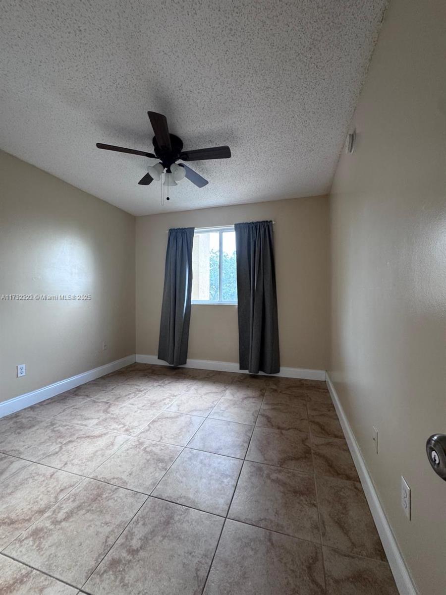 2640 S University Dr 316 Property Photo 19