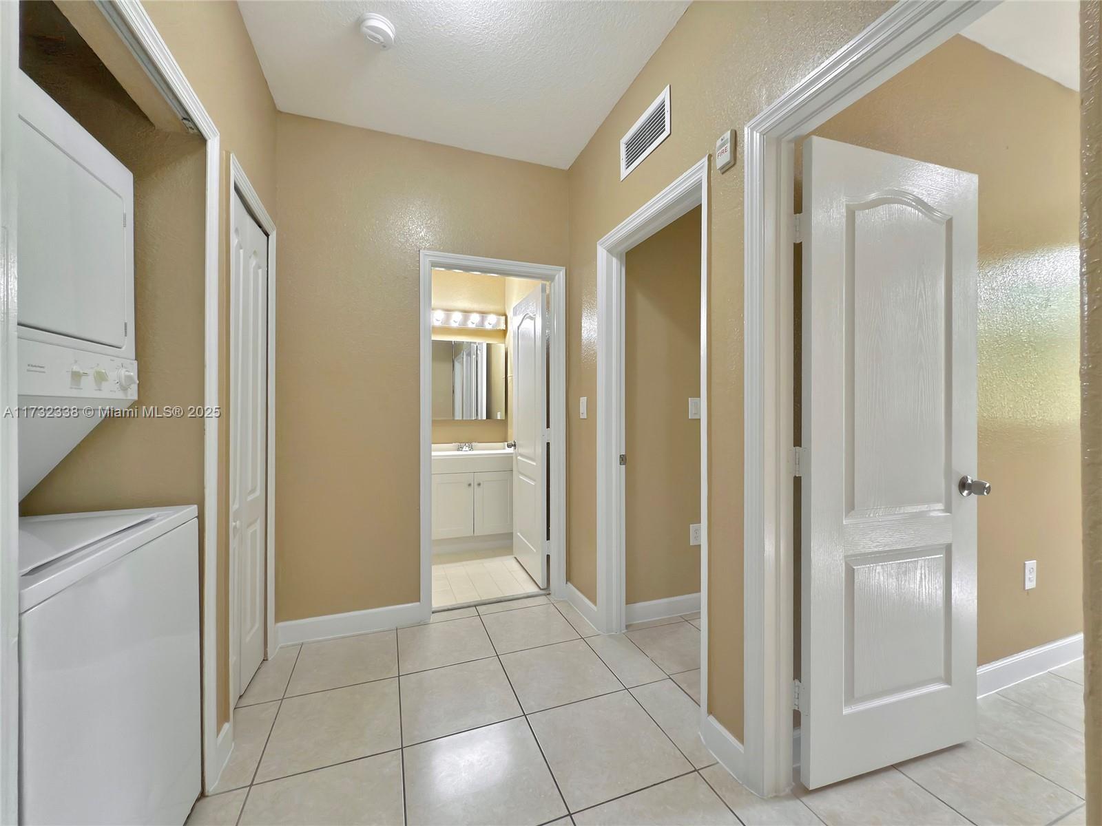 1666 Se 27th Ct 207 Property Photo 16