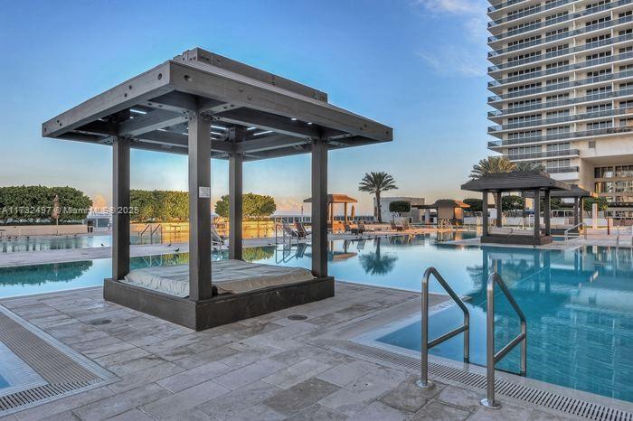 1830 S Ocean Dr 2409 Property Photo 22