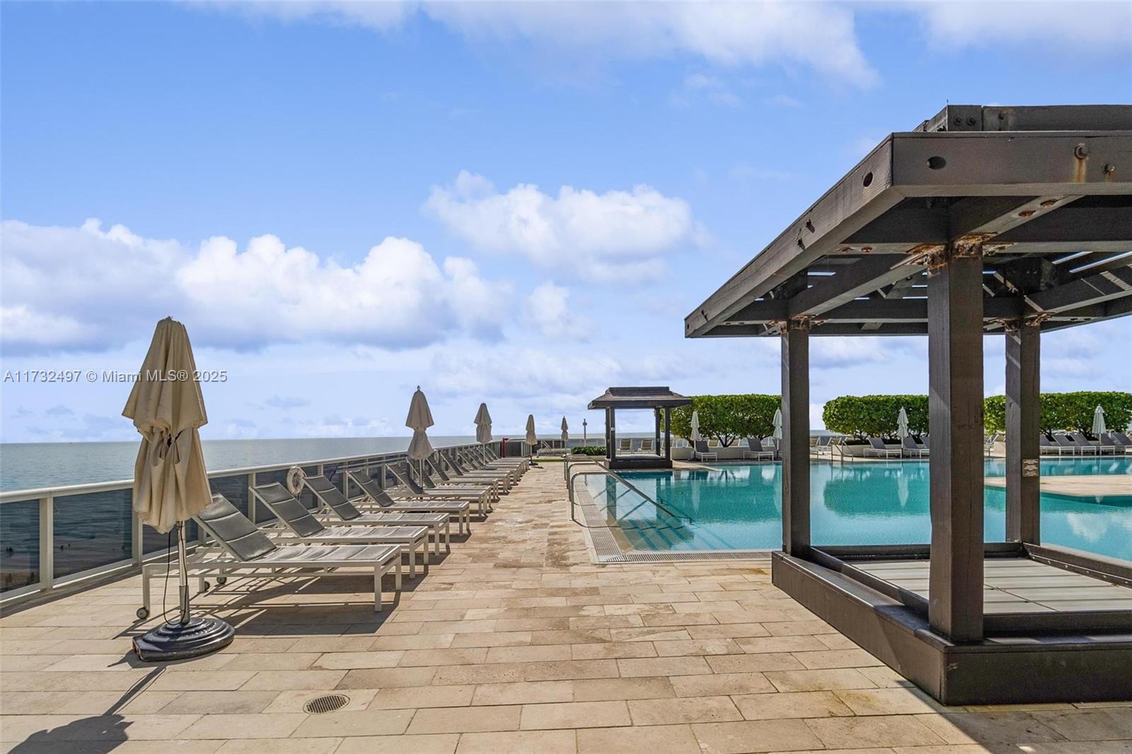 1830 S Ocean Dr 2409 Property Photo 37