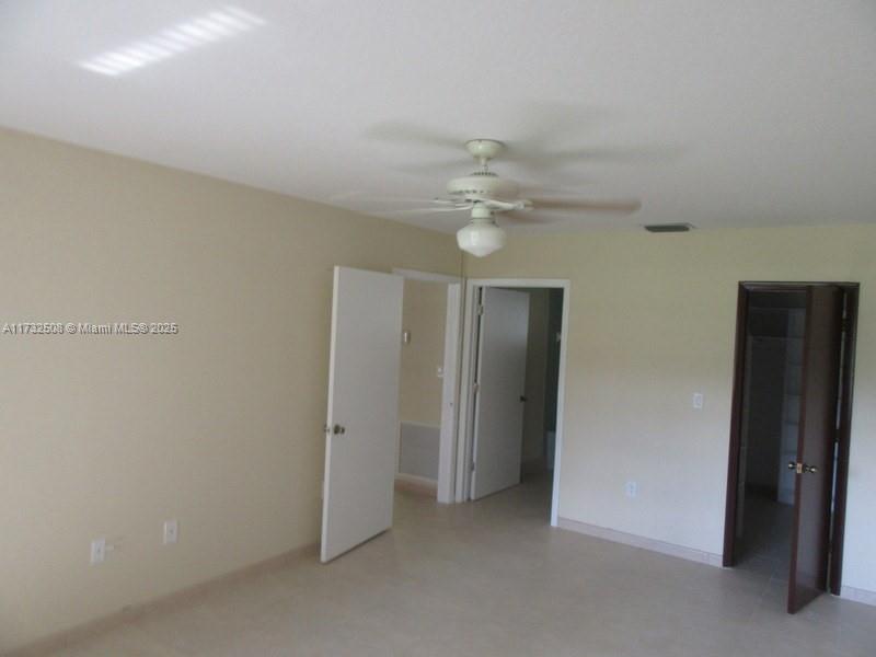 24925 Sw 134th Ct Property Photo 8