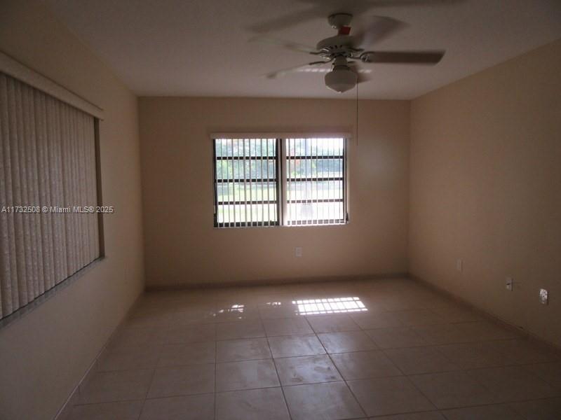 24925 Sw 134th Ct Property Photo 12
