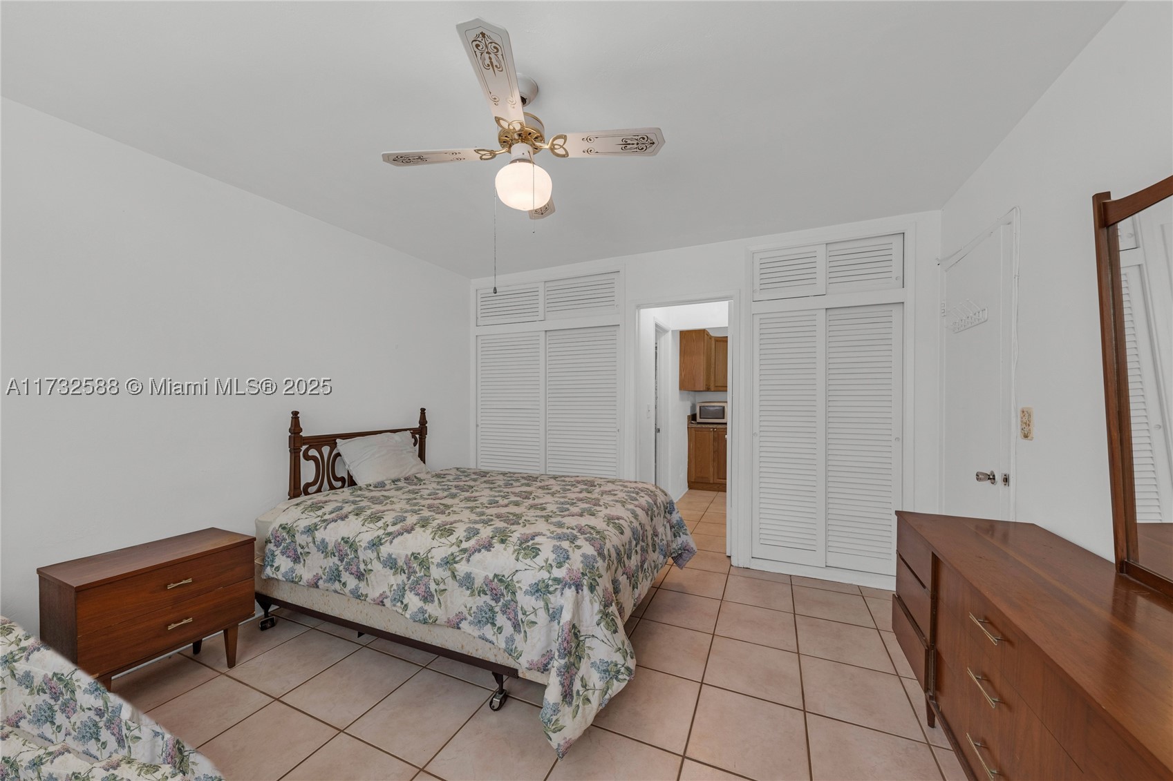 2300 Jackson St 10 Property Photo 20