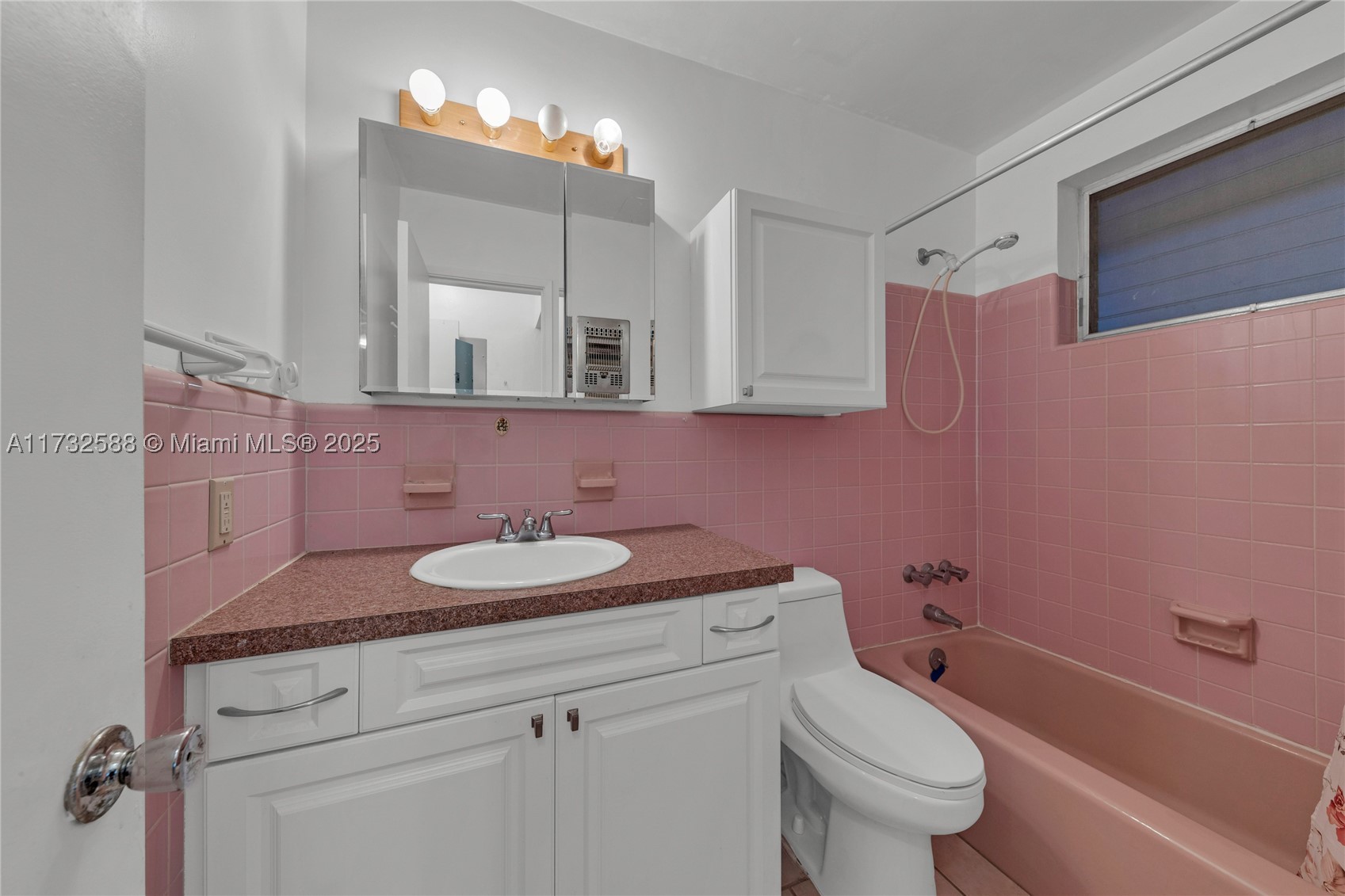2300 Jackson St 10 Property Photo 23