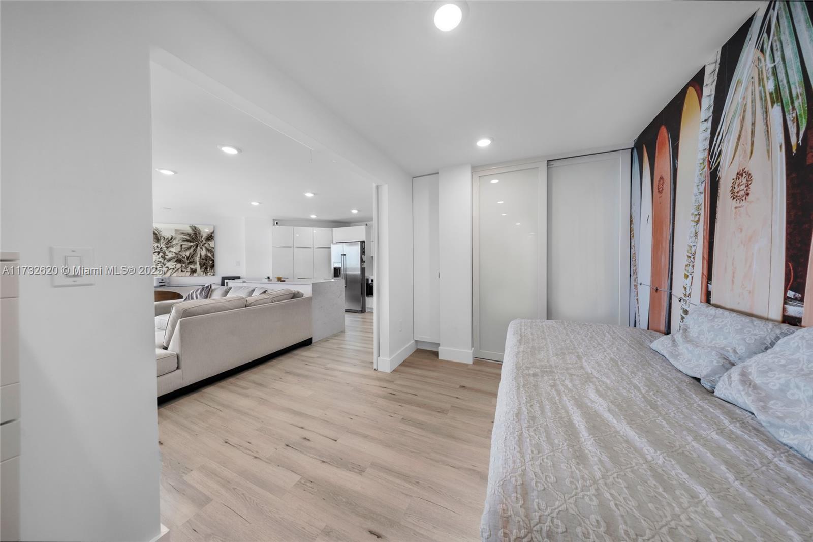 7135 Collins Ave 1202 Property Photo 16