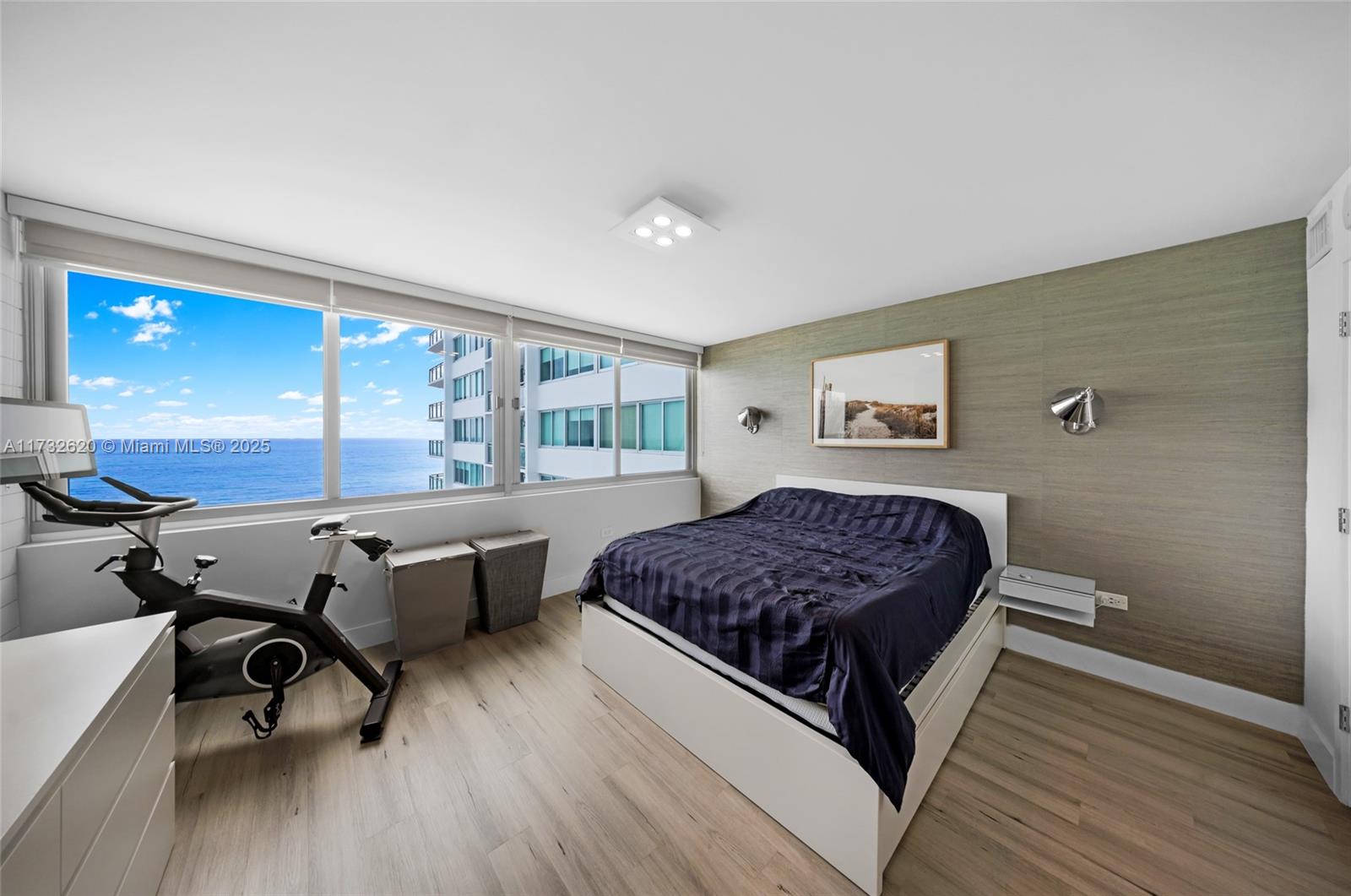 7135 Collins Ave 1202 Property Photo 18