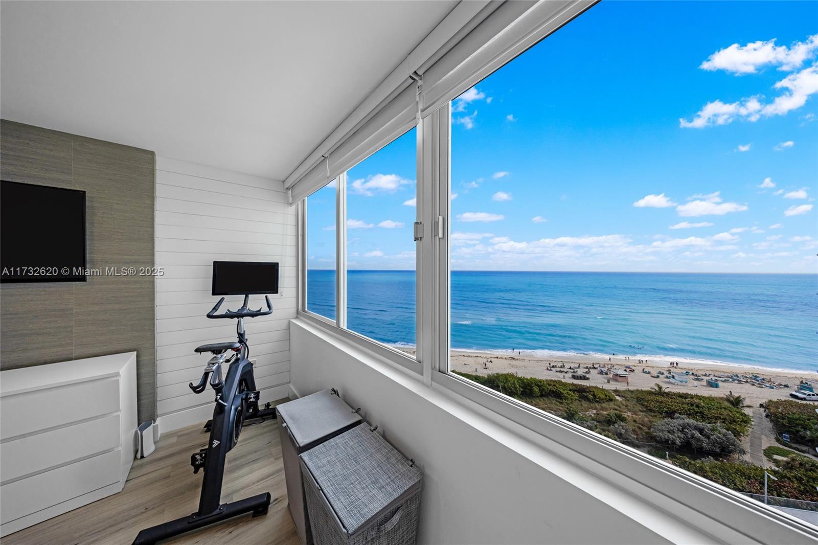 7135 Collins Ave 1202 Property Photo 22