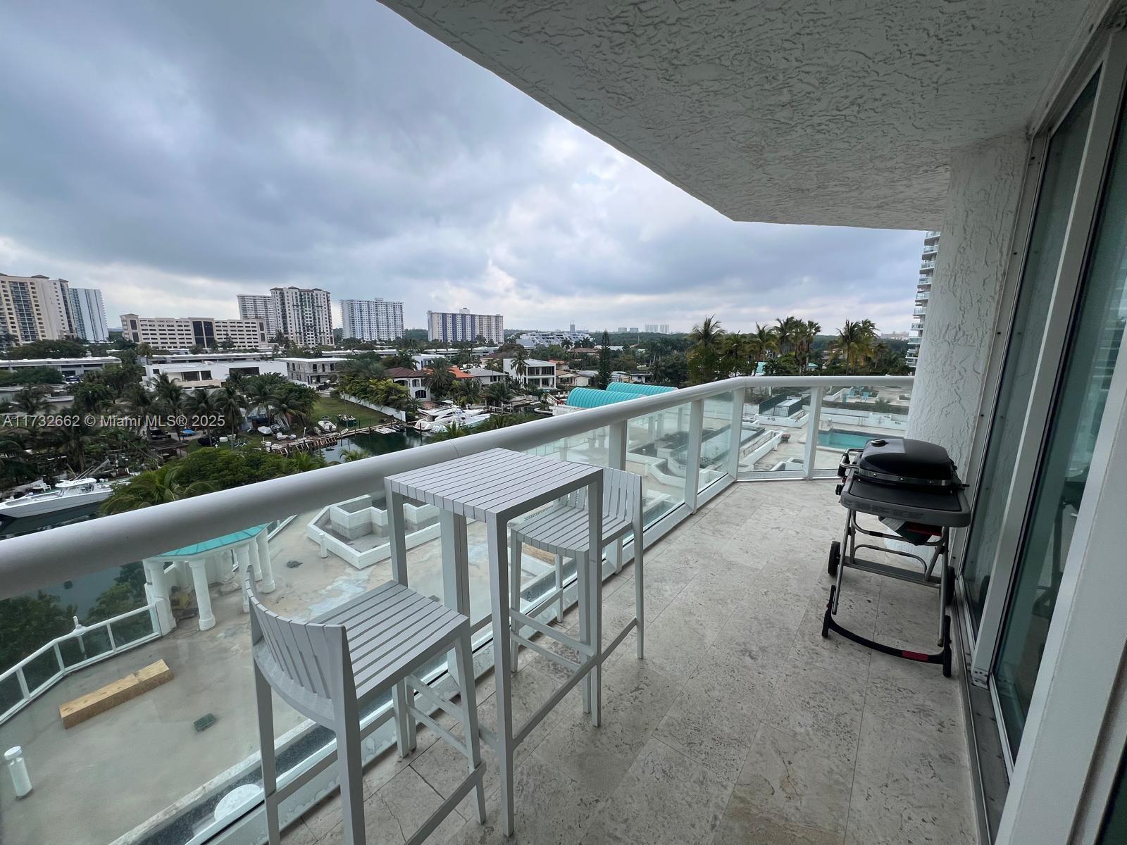 16400 Collins Ave 644 Property Photo 33