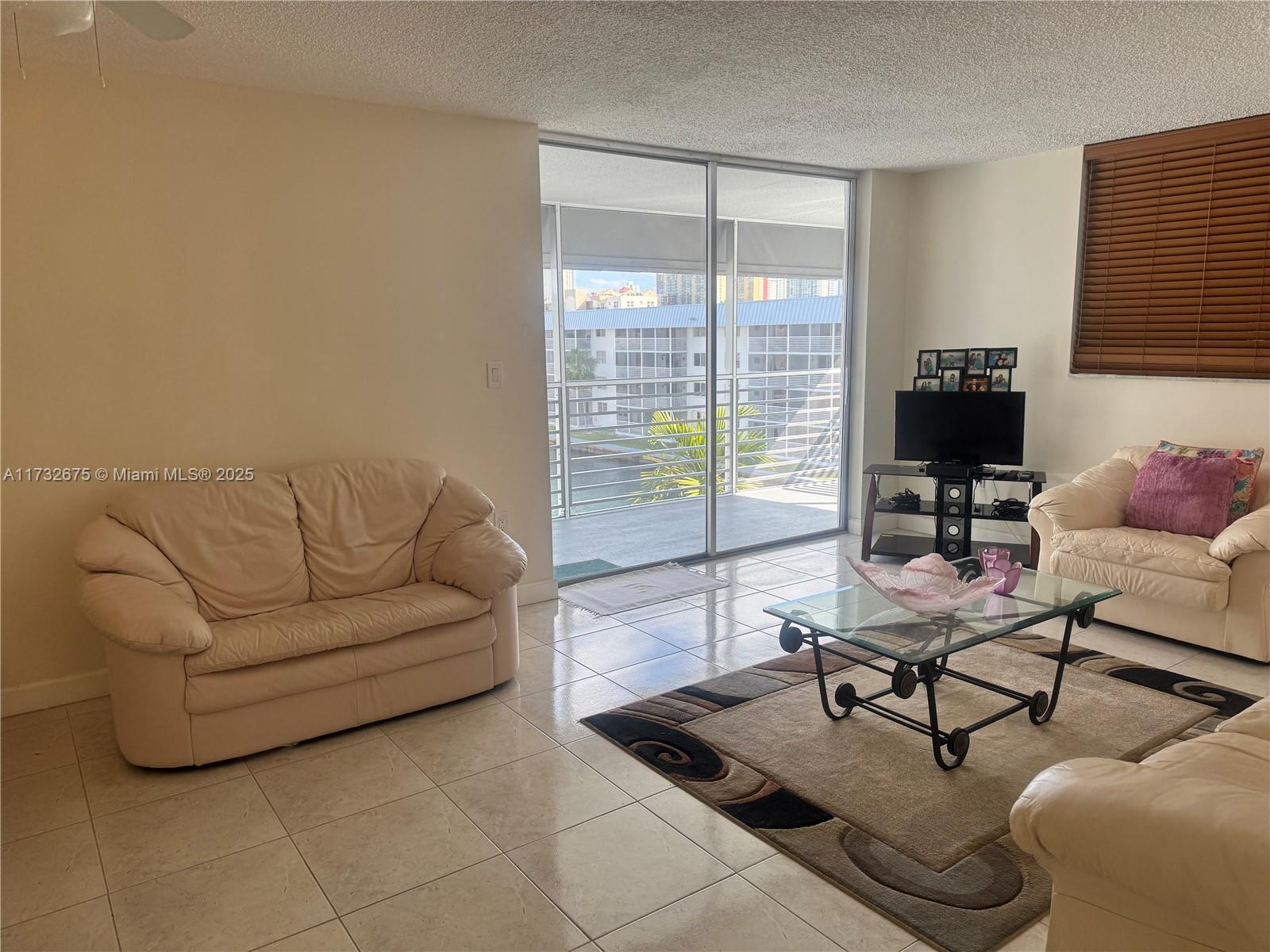 3750 Ne 170 St E-406 Property Photo 6