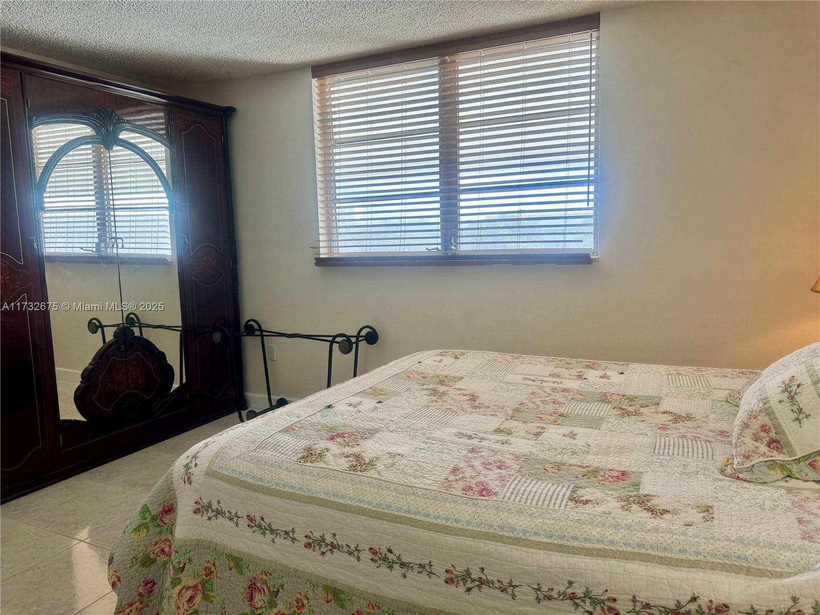 3750 Ne 170 St E-406 Property Photo 28