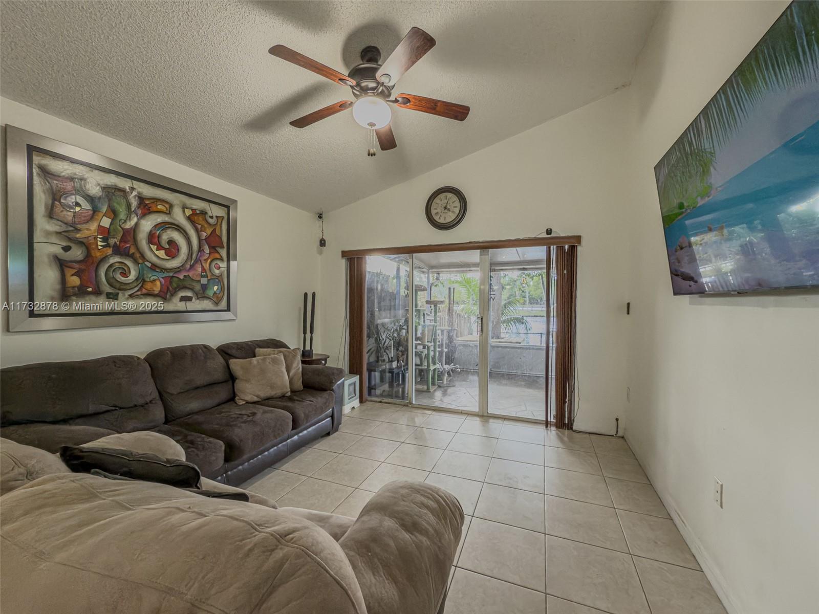 205 Sw 159th Way Property Photo 10