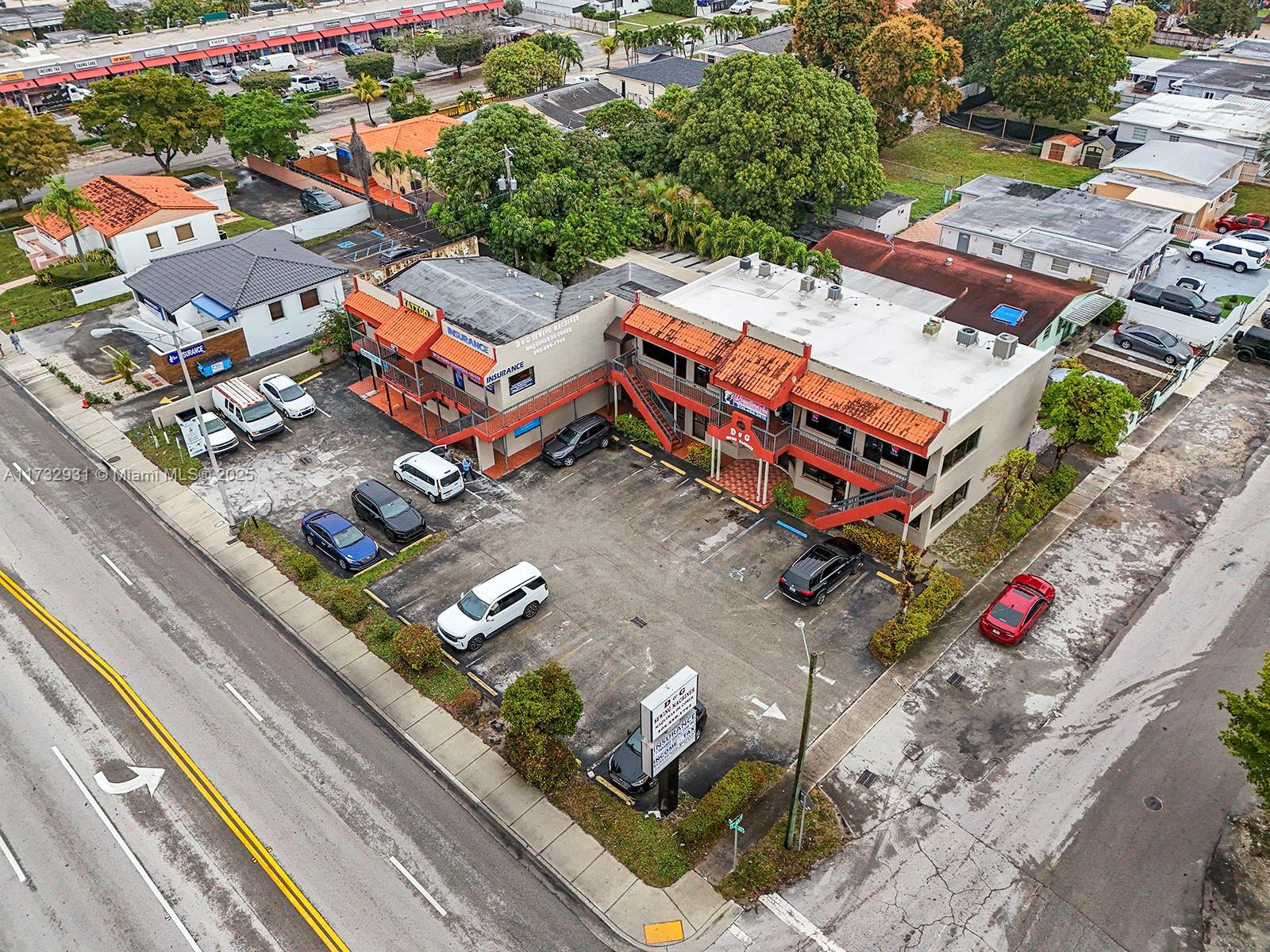 4301-4311 Palm Ave Property Photo 7