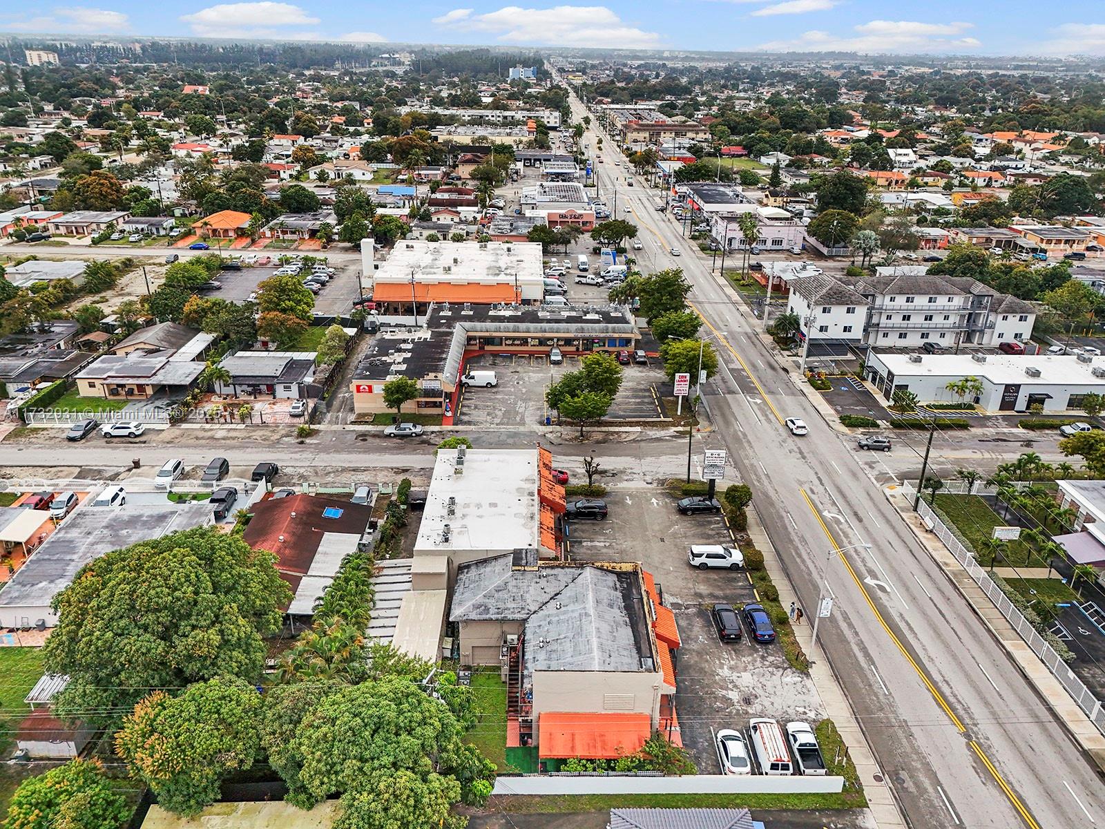 4301-4311 Palm Ave Property Photo 10