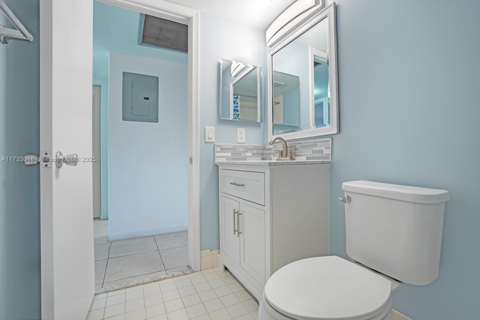 151 Sw 135th Ter 302t Property Photo 15