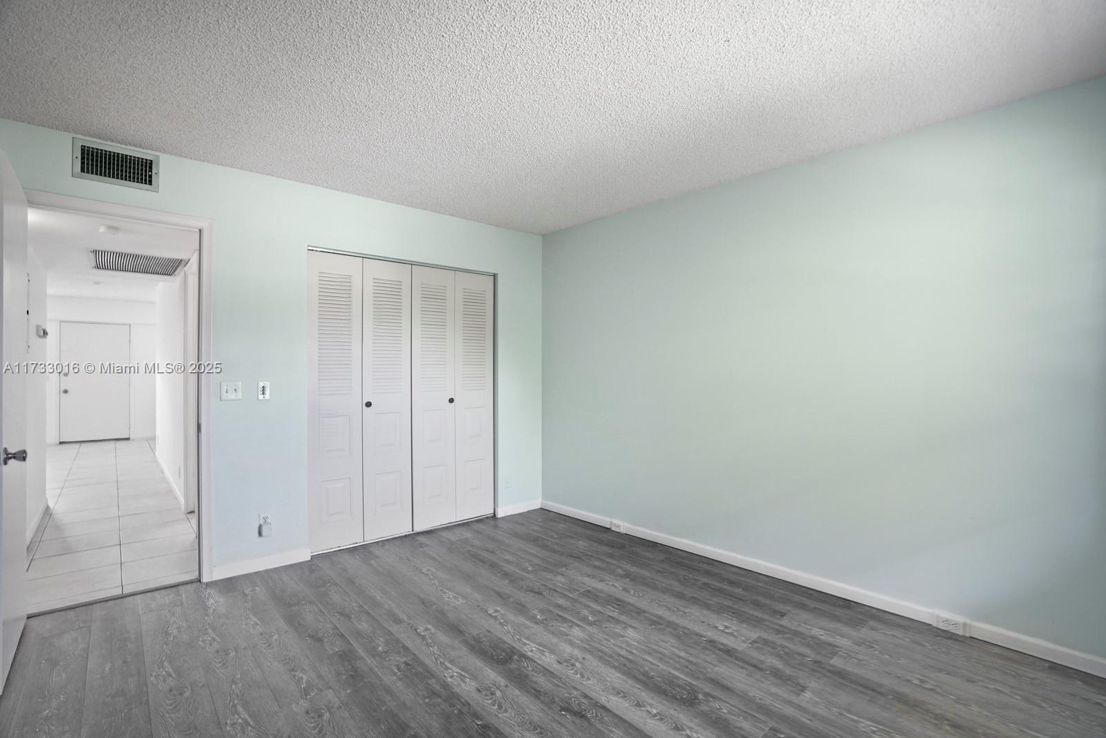 151 Sw 135th Ter 302t Property Photo 46