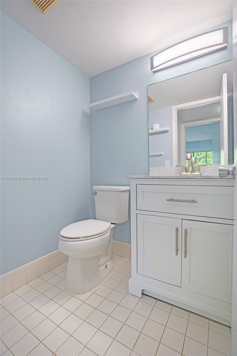 151 Sw 135th Ter 302t Property Photo 49