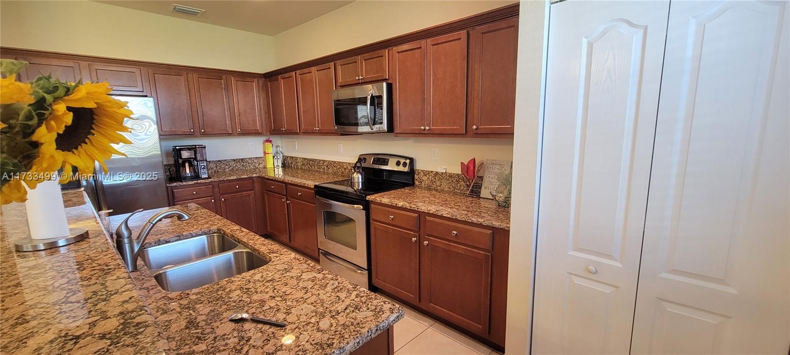 23975 Sw 114th Ct Property Photo 4