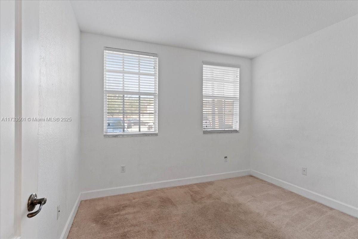 418 Sw 147th Ave 5009 Property Photo 11