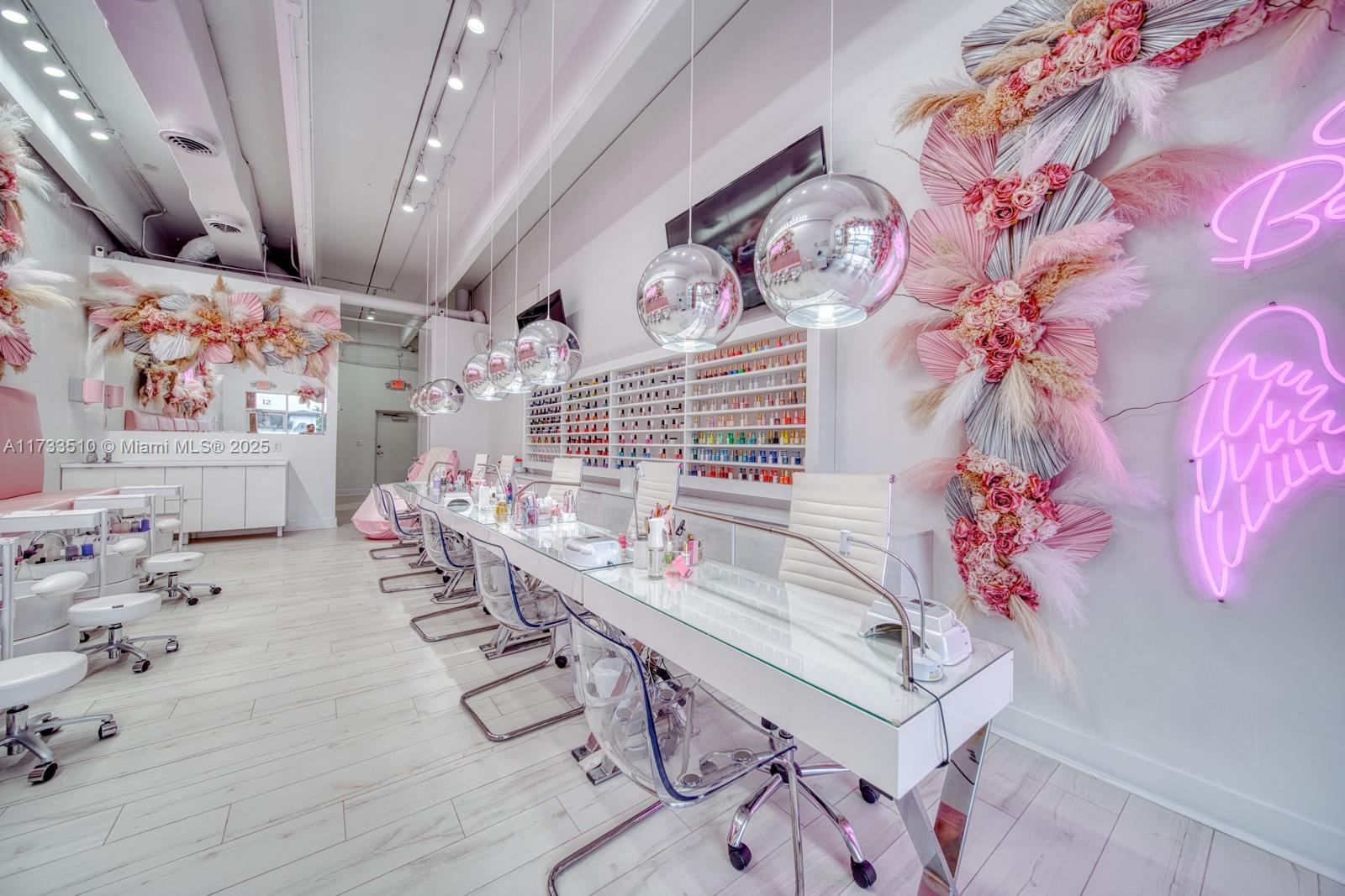 Nail Salon & Spa For Sale In Hialeah Gardens Property Photo 1
