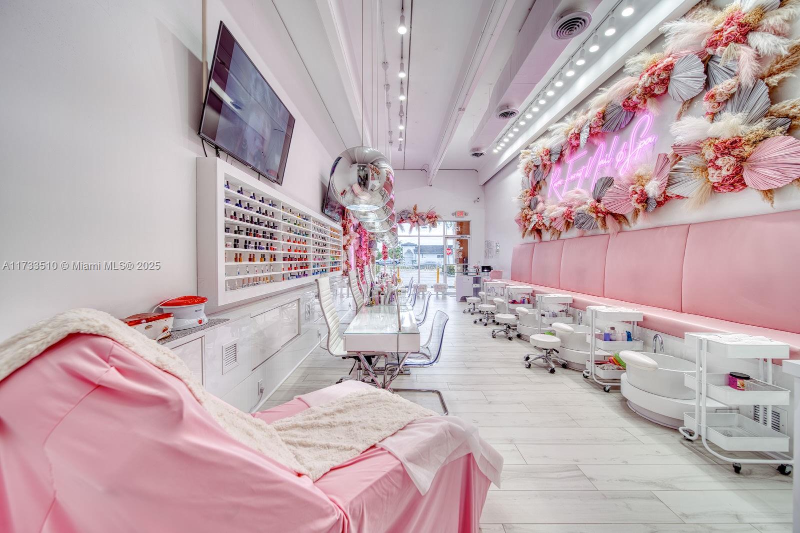 Nail Salon & Spa For Sale In Hialeah Gardens Property Photo 5