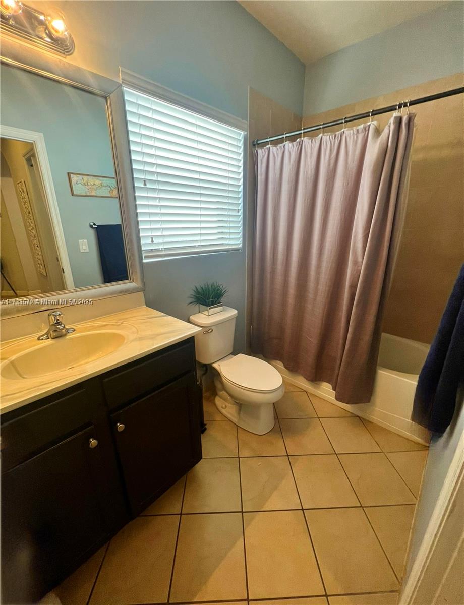 536 Se 33rd Ter Property Photo 13