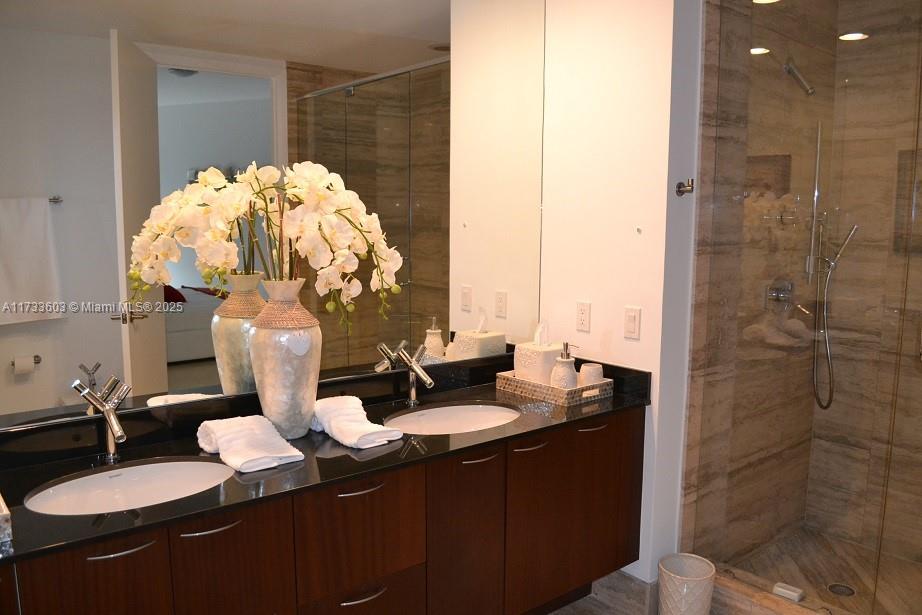 15901 Collins Ave 2705 Property Photo 23