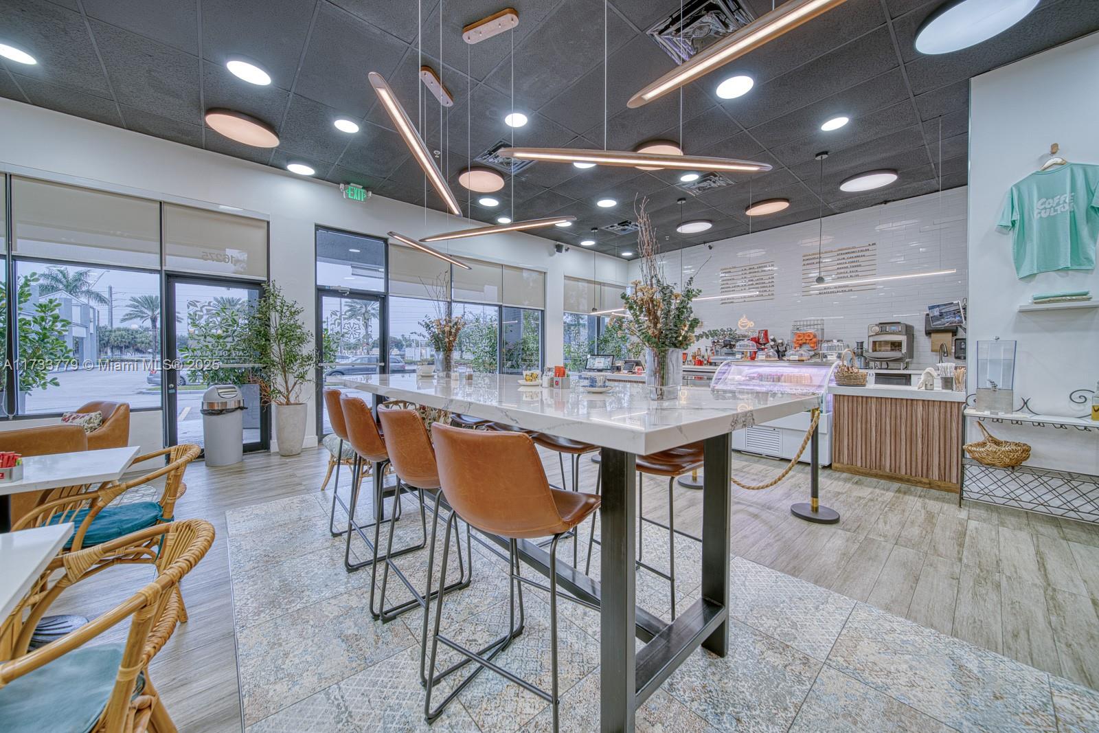 Cafe For Sale On Busy Biscayne Boulevard Property Photo 2