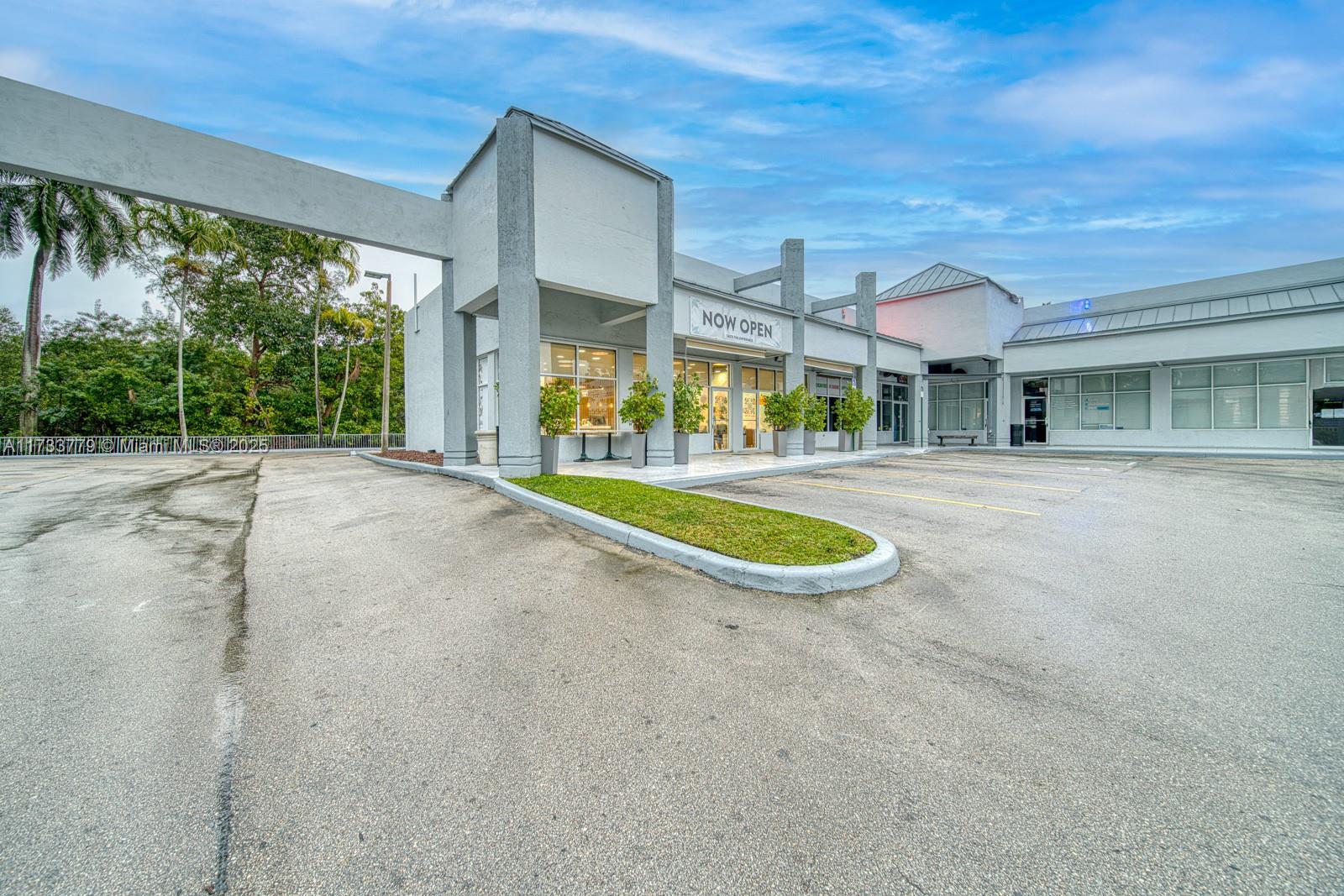 Cafe For Sale On Busy Biscayne Boulevard Property Photo 26