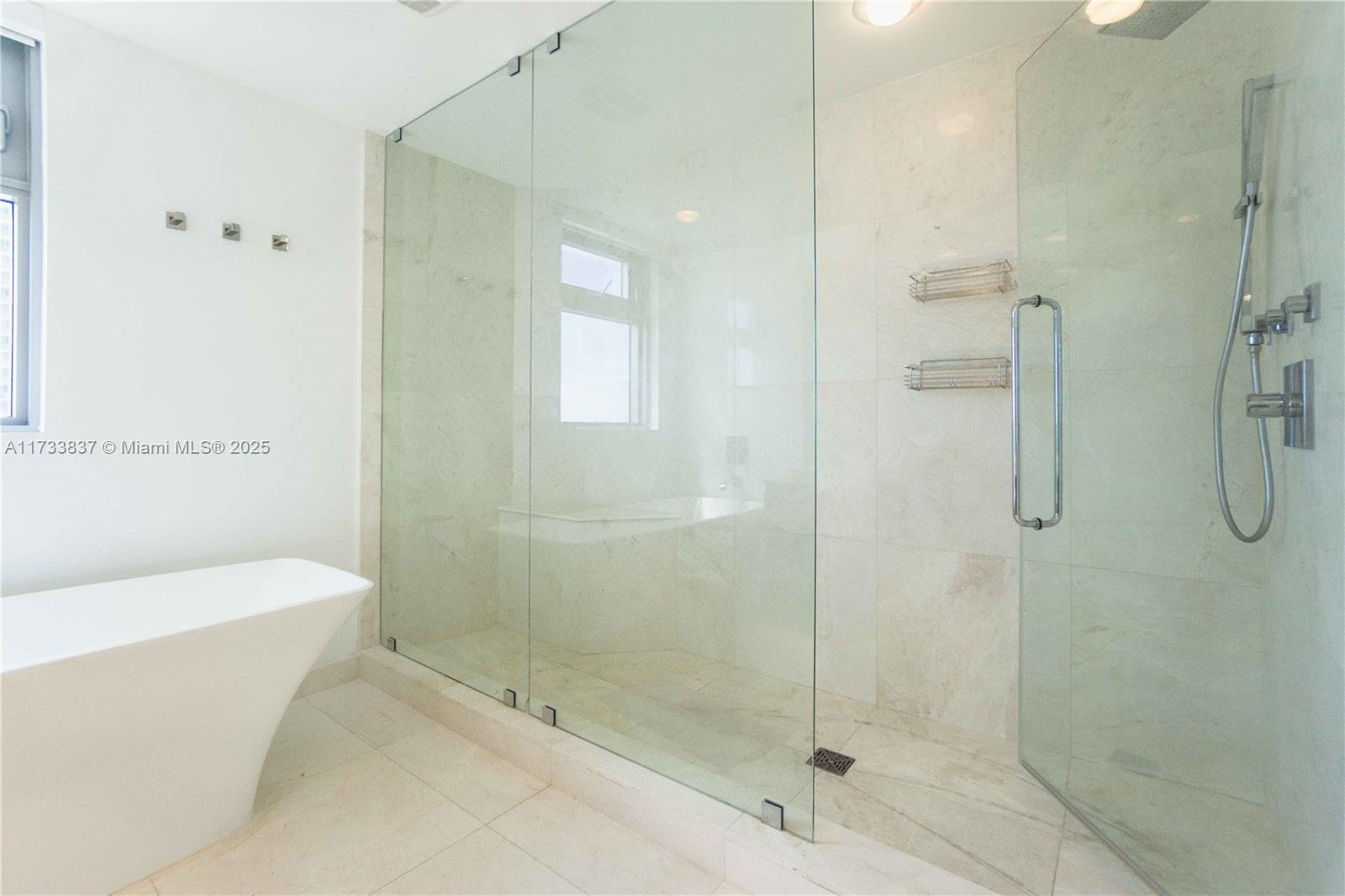 17301 Biscayne Blvd 207 Property Photo 14