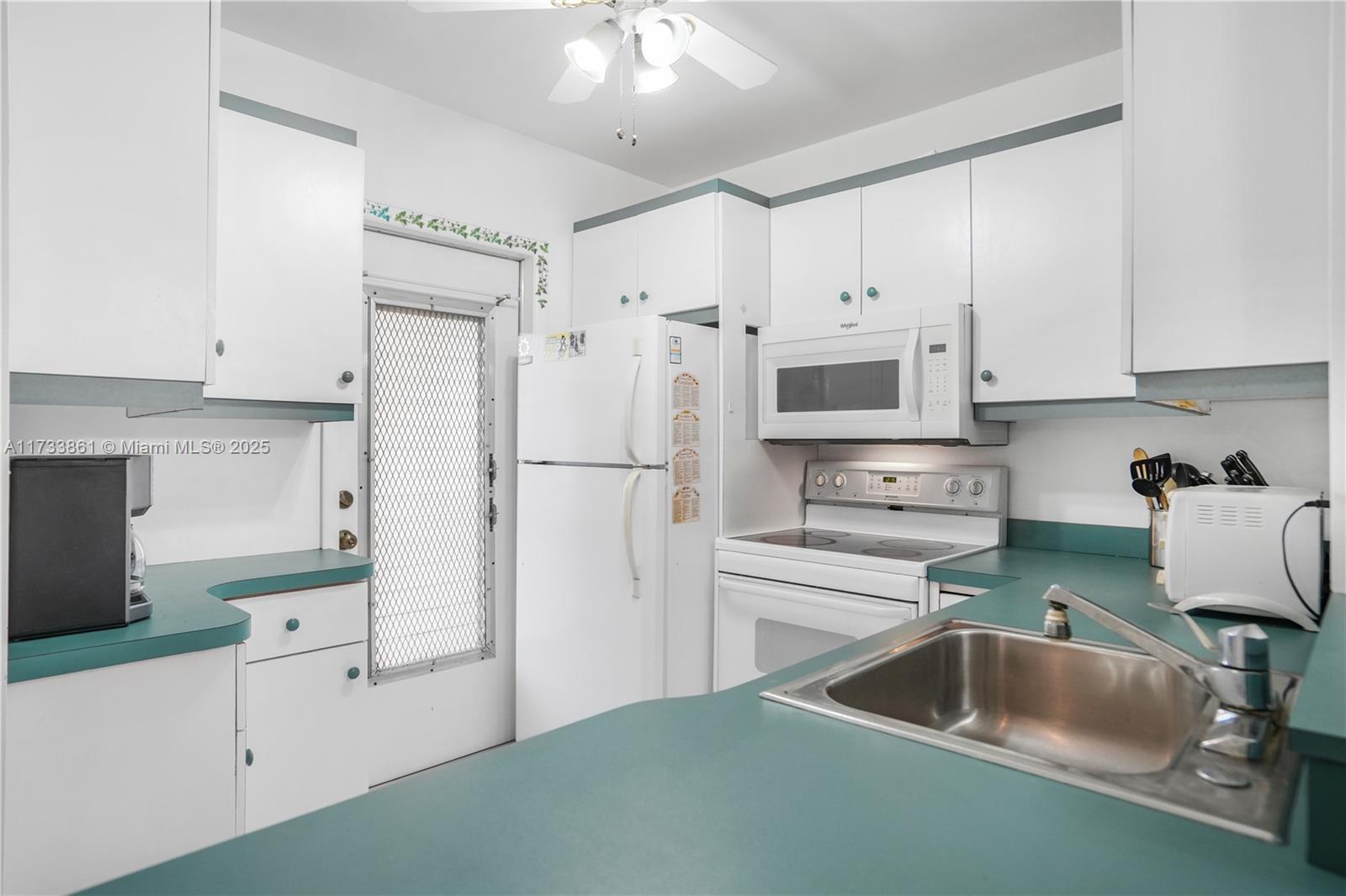 5171 W Oakland Park Blvd 311 Property Photo 18