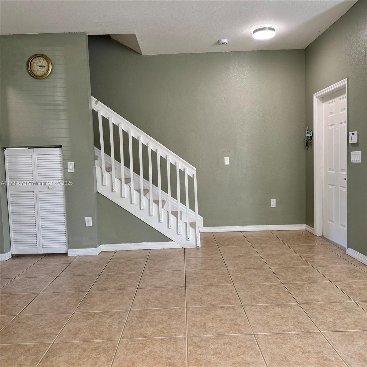 1855 Sw 89th Ter Property Photo 3