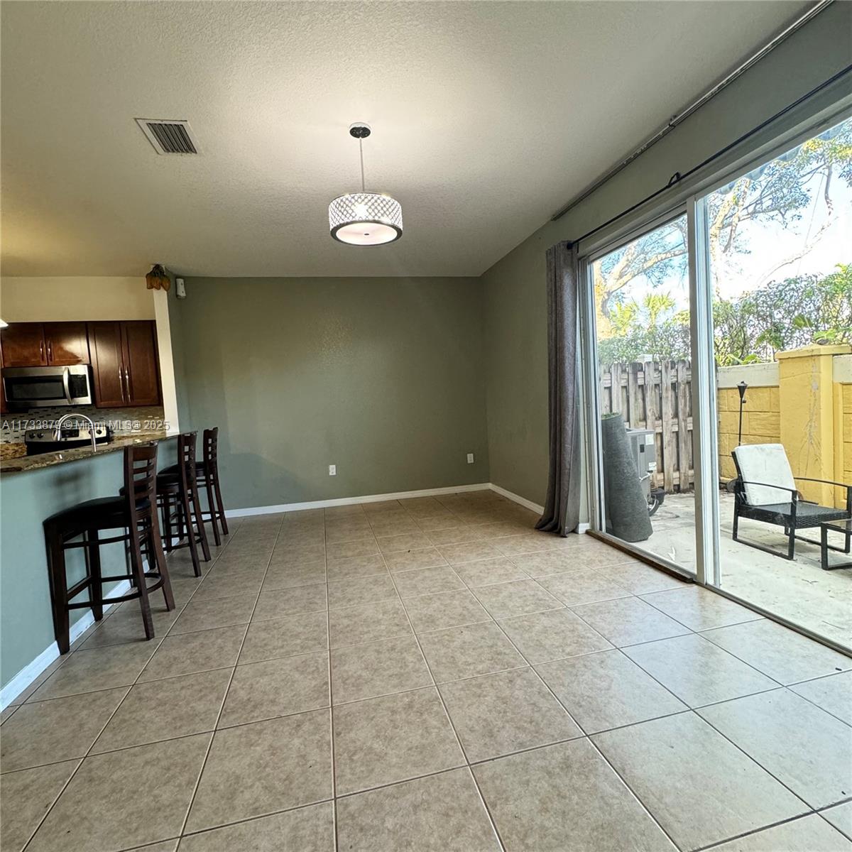 1855 Sw 89th Ter Property Photo 7
